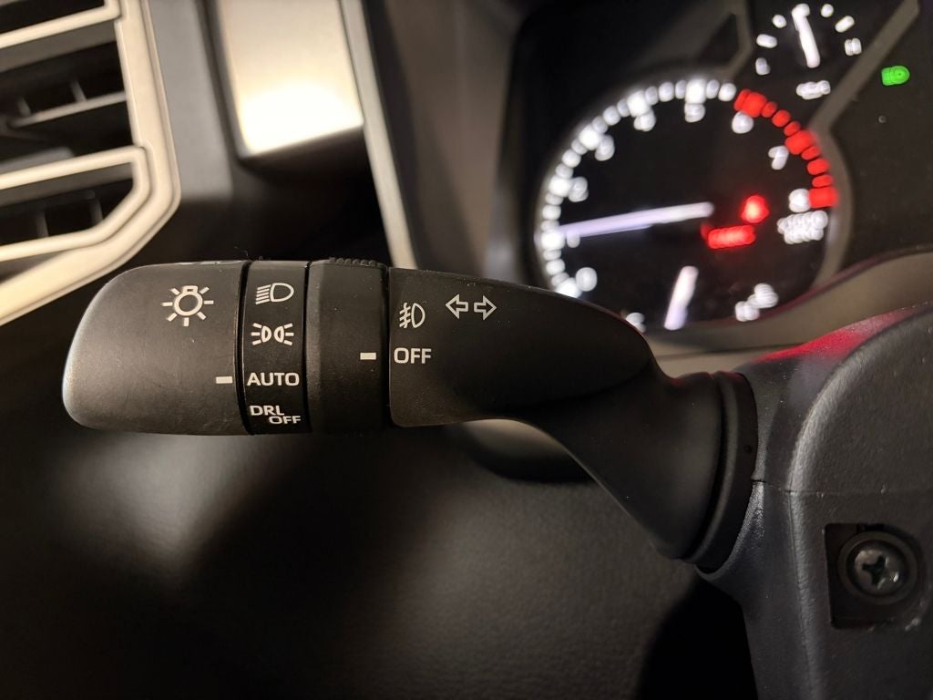 2025 Toyota TUNDRA 4X4 SR5