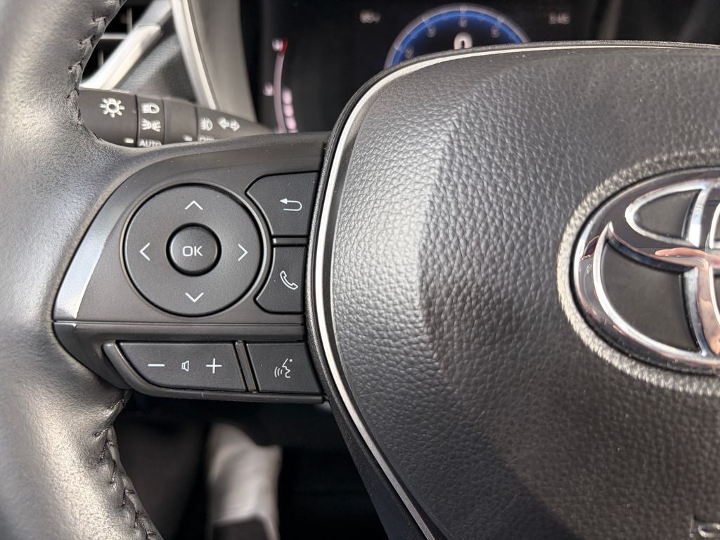 2024 Toyota Corolla Cross XLE