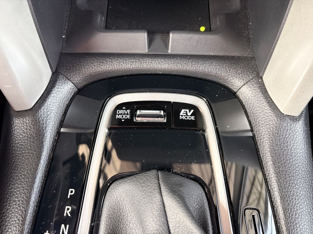 2024 Toyota Corolla Cross Hybrid Hybrid SE
