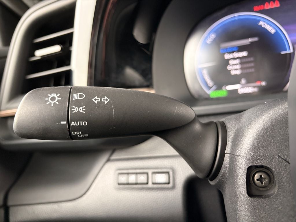 2023 Toyota Toyota Crown LTD Limited