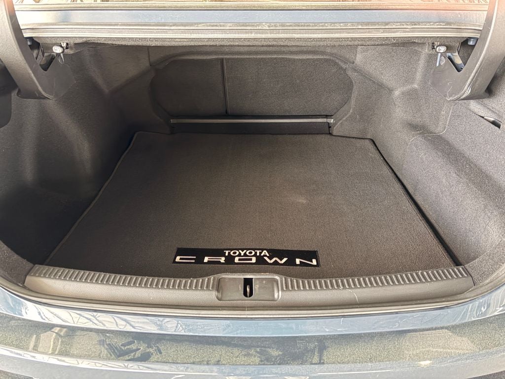 2025 Toyota CROWN XLE