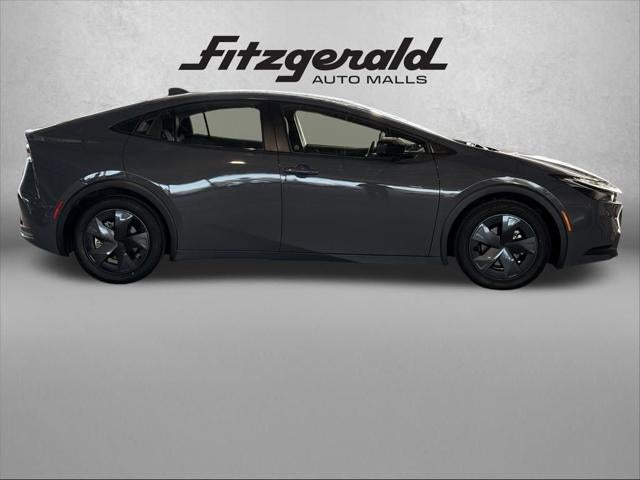 2025 Toyota PRIUS LE