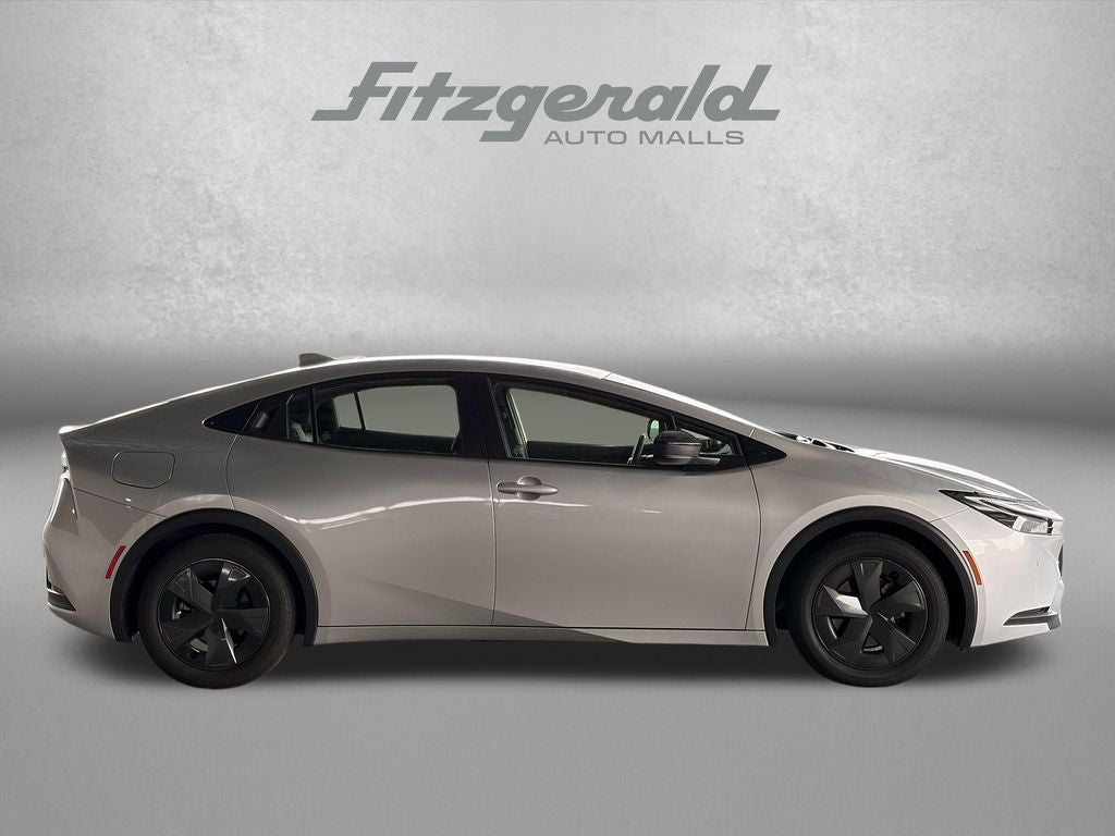 2024 Toyota Prius Prime SE