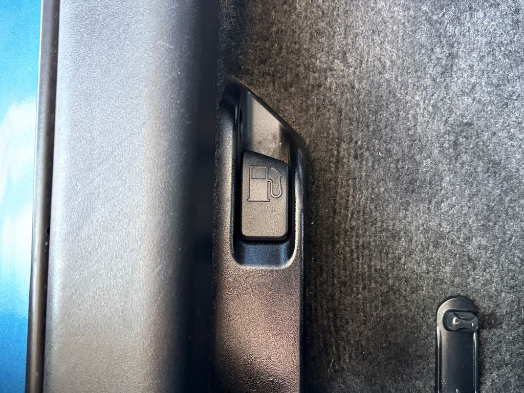 2012 Toyota PRIUS c Two