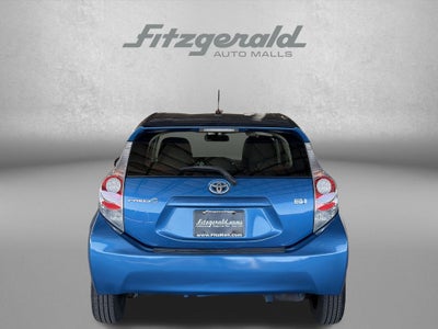 2012 Toyota PRIUS c Two