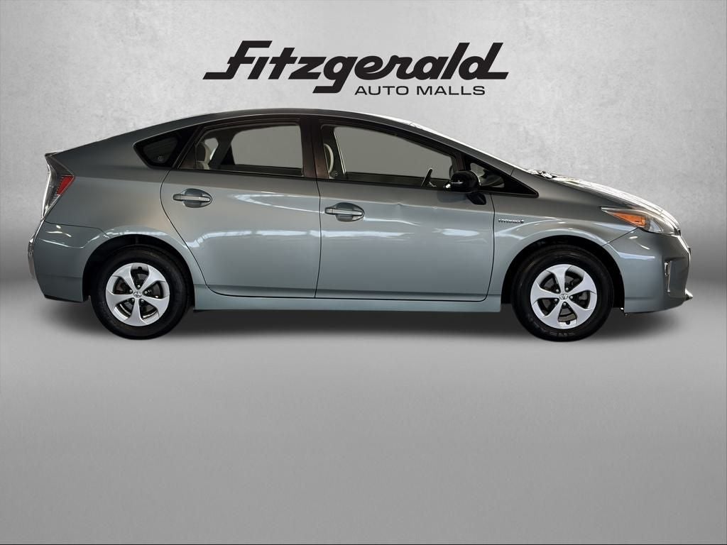 2013 Toyota PRIUS Two