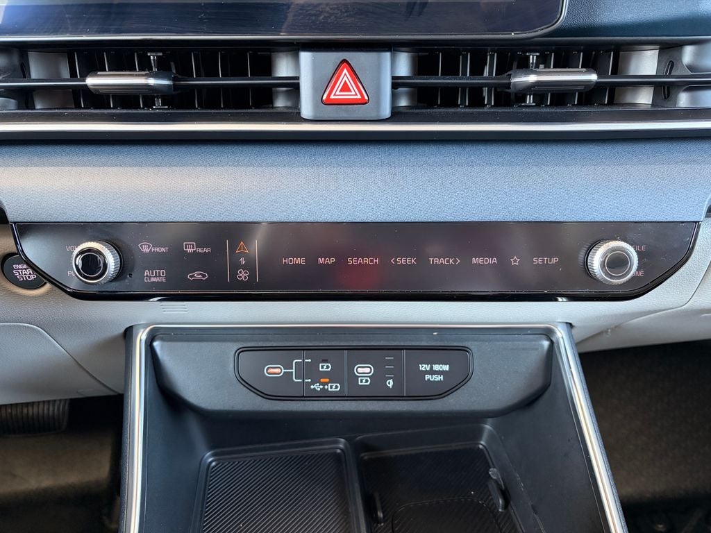 2025 Kia Carnival EX