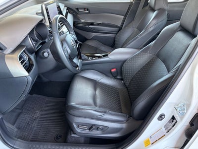 2022 Toyota C-HR Limited