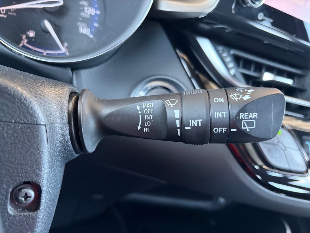 2022 Toyota C-HR Limited