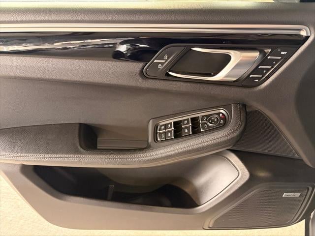 2020 Porsche Macan S