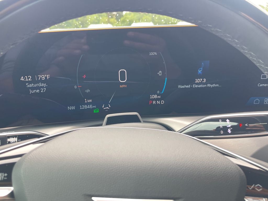 2026 Cadillac VISTIQ Luxury