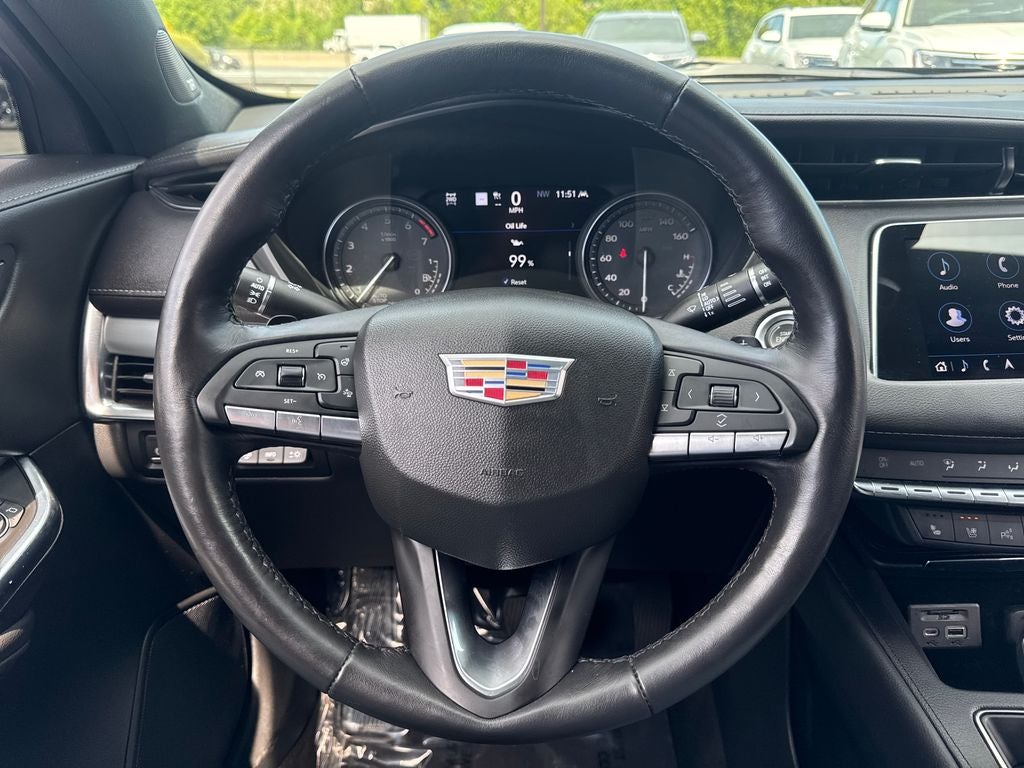 2022 Cadillac XT4 Premium Luxury
