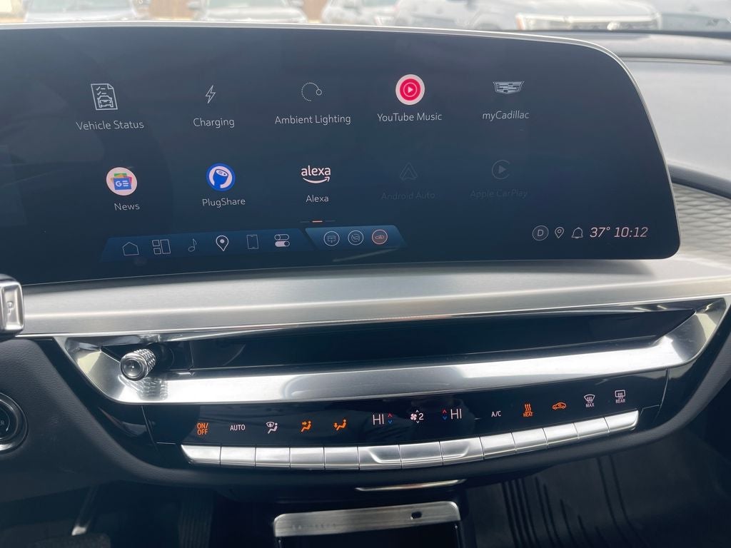 2024 Cadillac LYRIQ Luxury