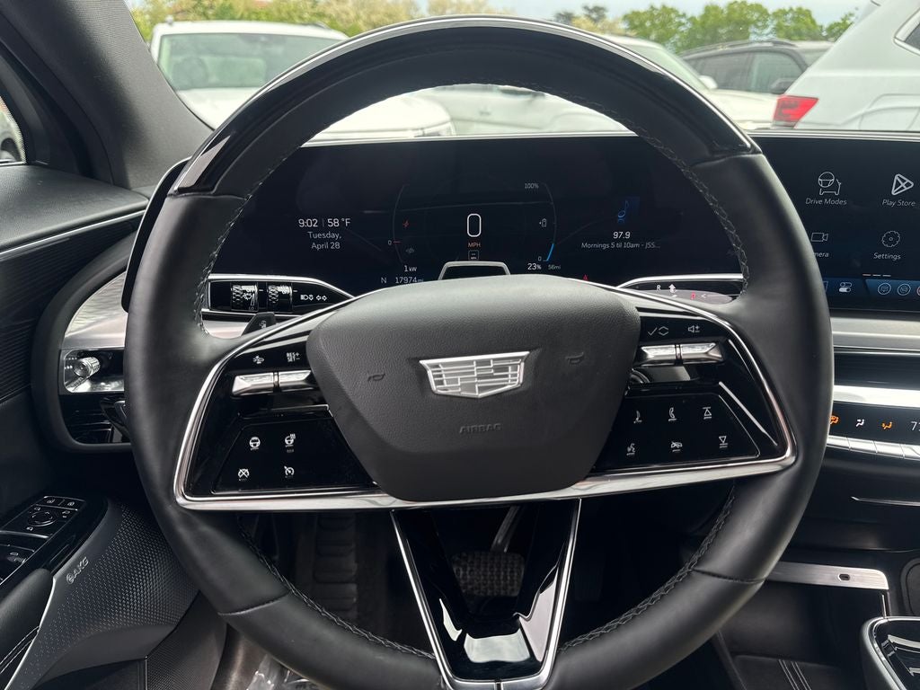 2025 Cadillac LYRIQ Luxury