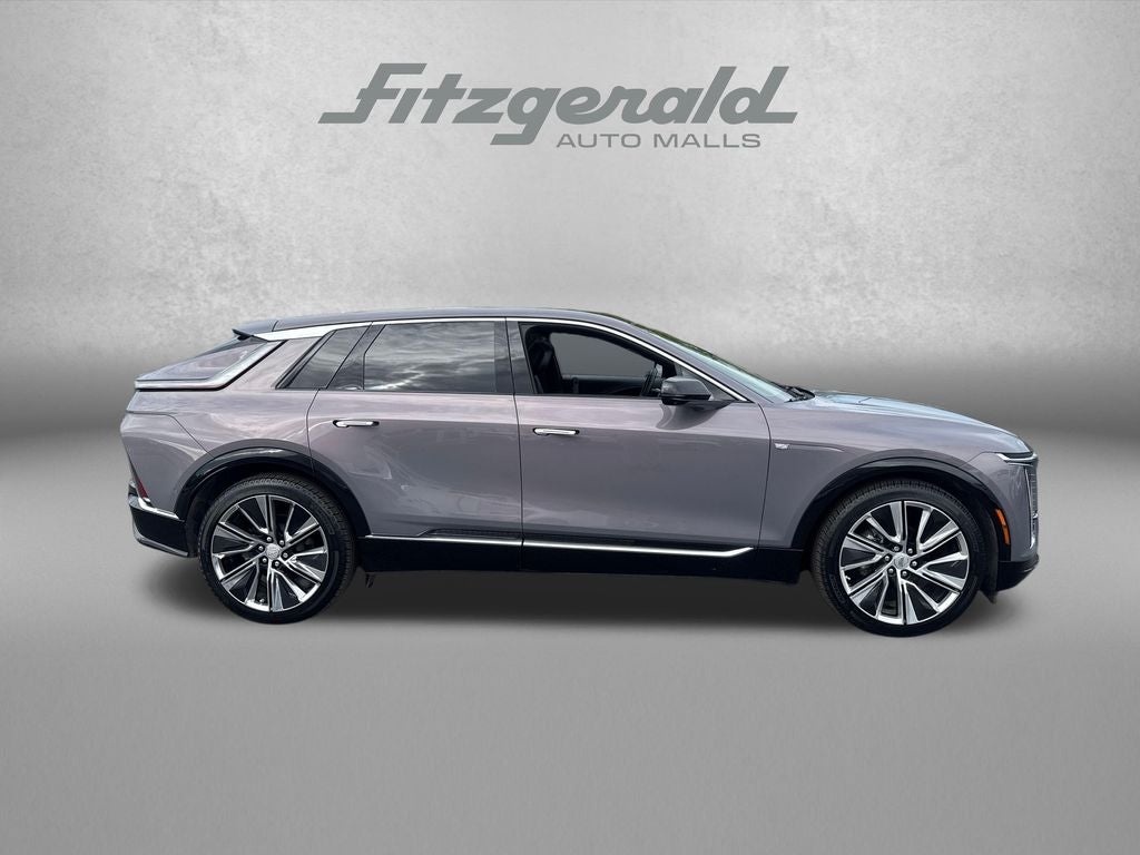 2025 Cadillac LYRIQ Luxury