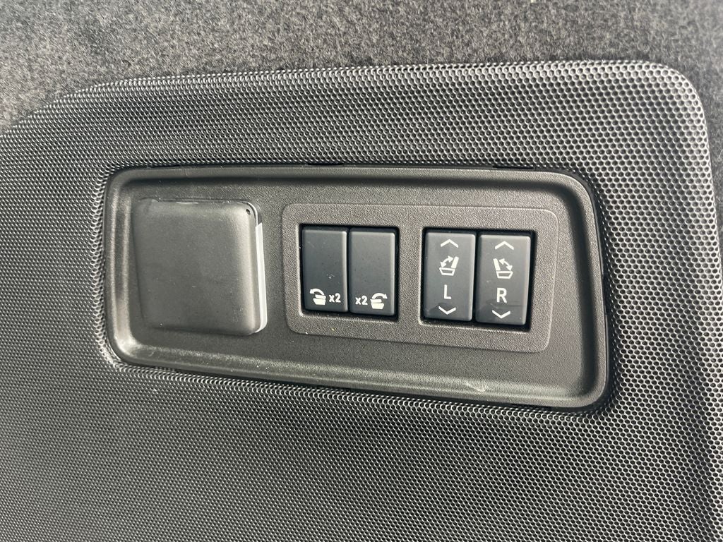 2024 Cadillac Escalade ESV Sport Platinum