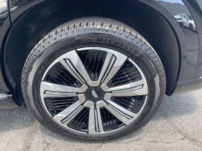 2025 Cadillac ESCALADE IQ Luxury 2