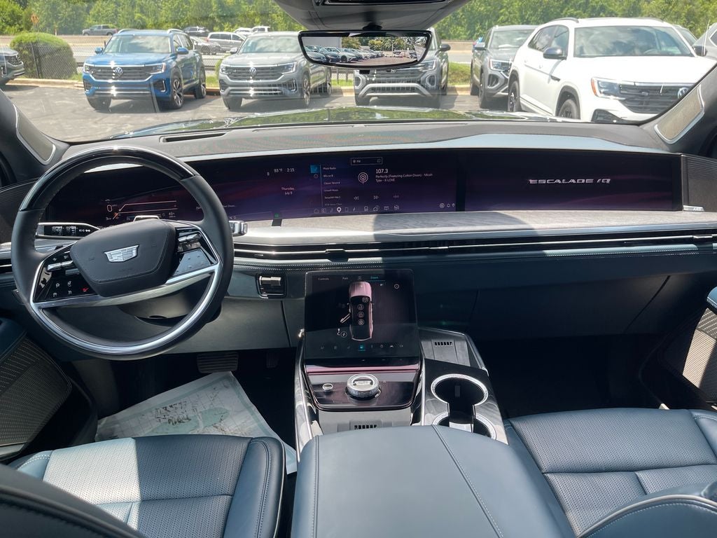 2025 Cadillac ESCALADE IQ Luxury 2
