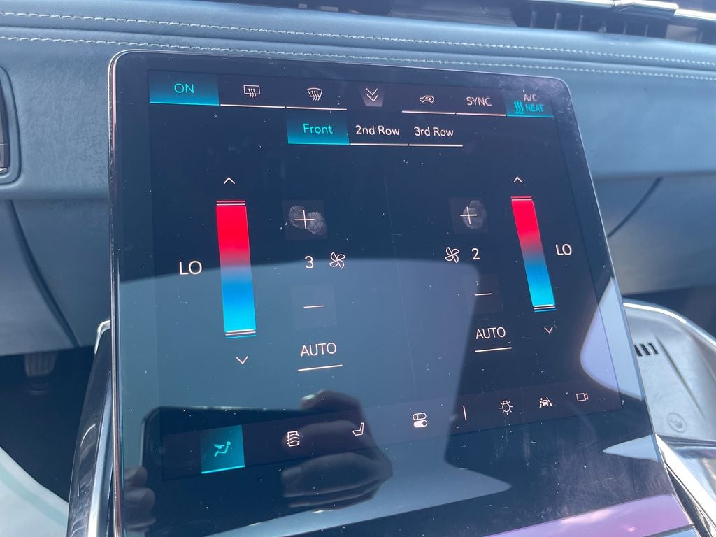 2025 Cadillac ESCALADE IQ Luxury 2