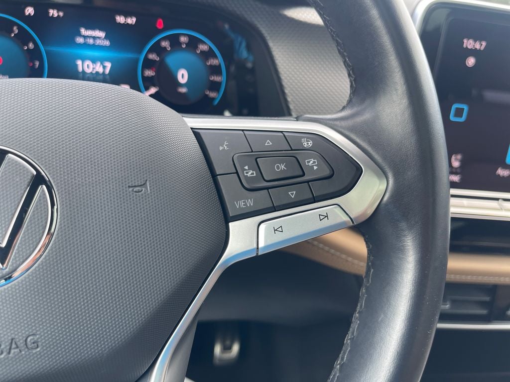 2024 Volkswagen Atlas Cross Sport 2.0T SEL R-Line