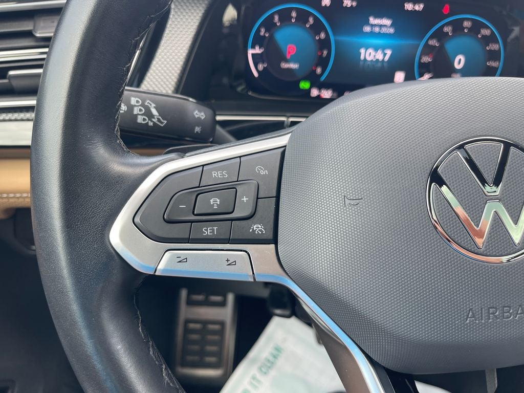 2024 Volkswagen Atlas Cross Sport 2.0T SEL R-Line