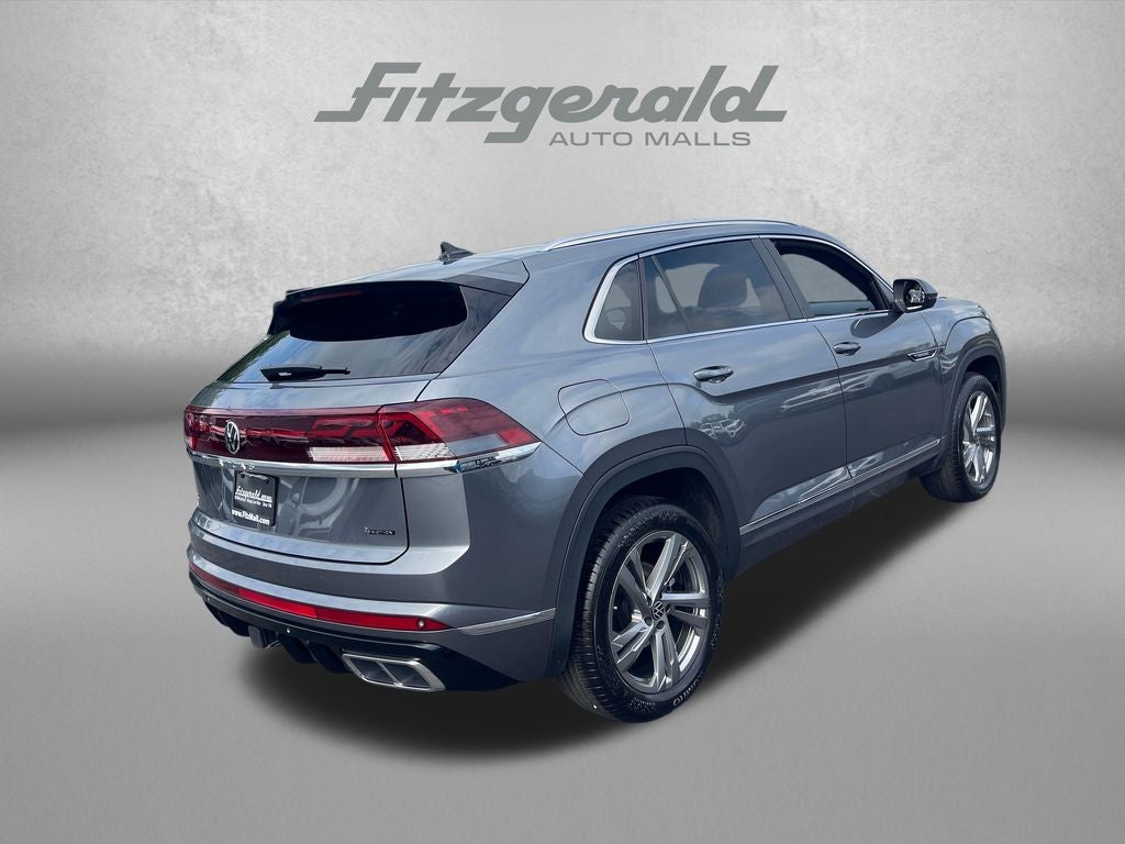 2024 Volkswagen Atlas Cross Sport 2.0T SEL R-Line