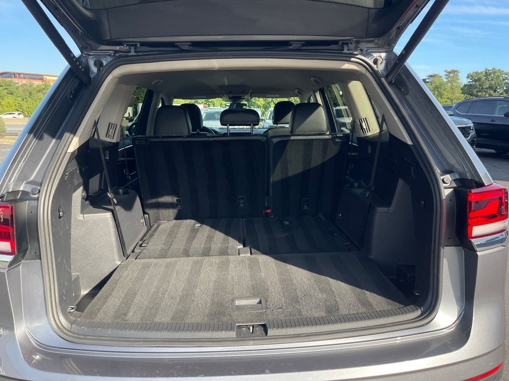 2024 Volkswagen Atlas 2.0T SE w/Technology
