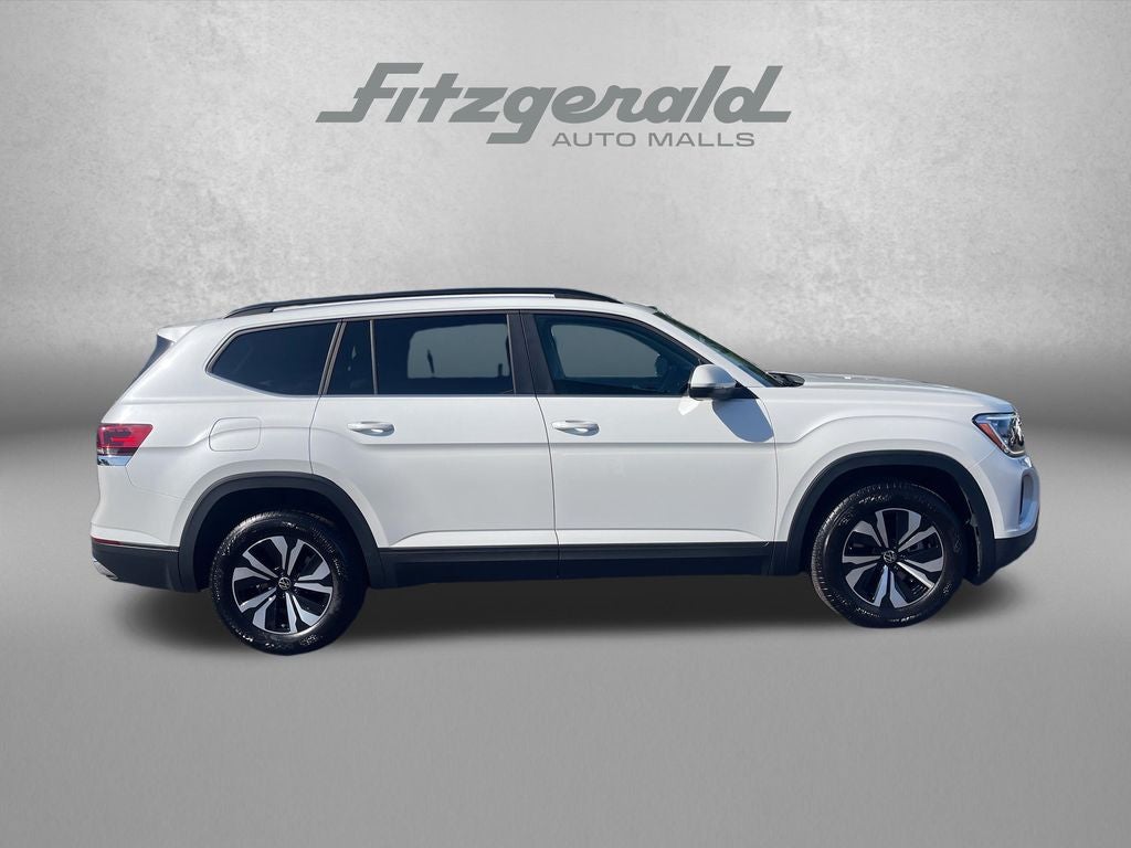 2026 Volkswagen Atlas 2.0T SE