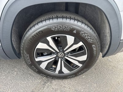 2024 Volkswagen Atlas 2.0T SE