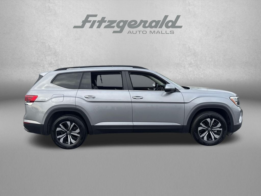 2024 Volkswagen Atlas 2.0T SE