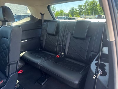 2025 Volkswagen Atlas 2.0T SE