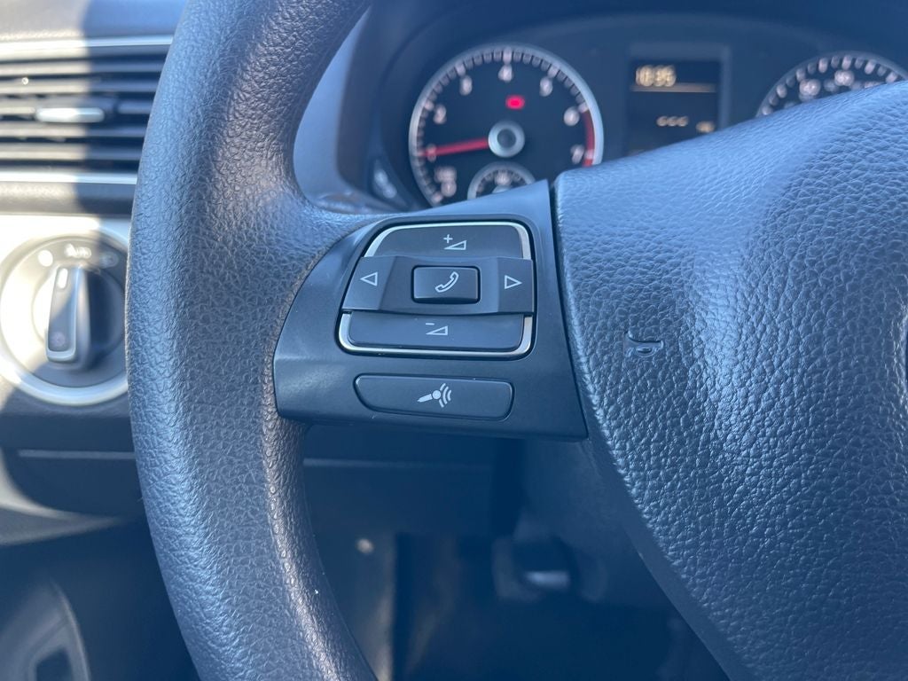 2015 Volkswagen Passat 1.8T S