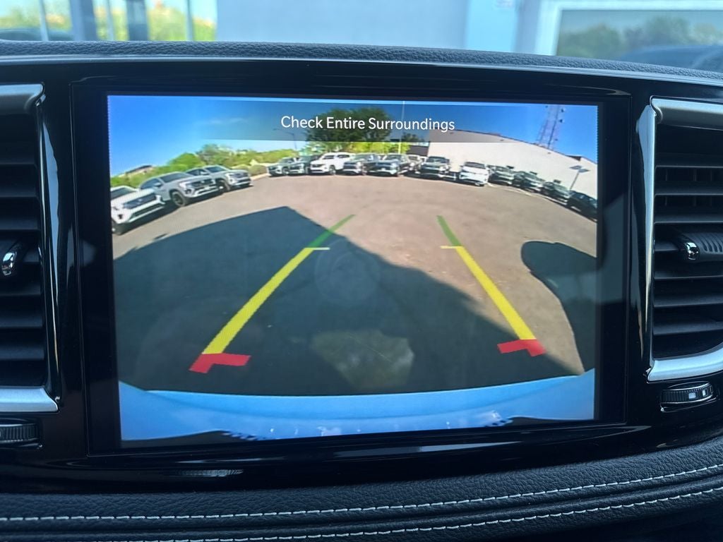 2024 Chrysler Pacifica Touring