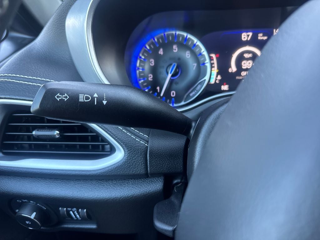 2024 Chrysler Pacifica Touring