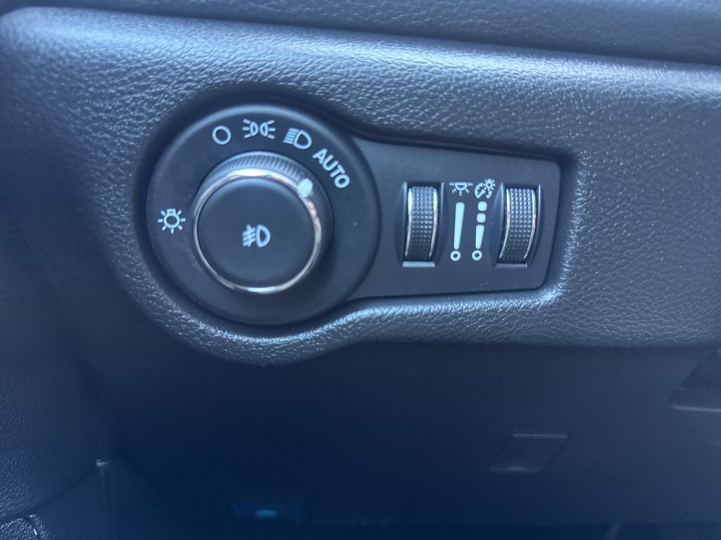 2024 Chrysler Pacifica Touring