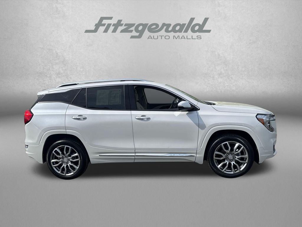 2023 GMC Terrain Denali