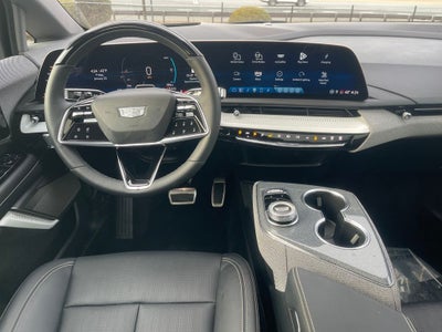 2025 Cadillac OPTIQ Luxury
