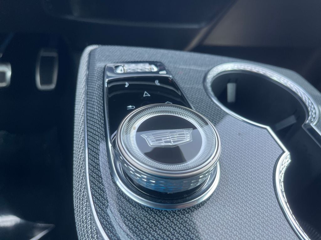 2025 Cadillac OPTIQ Sport 2
