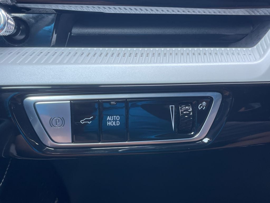 2025 Cadillac OPTIQ Sport 2