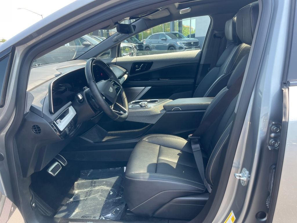 2025 Cadillac OPTIQ Sport 2
