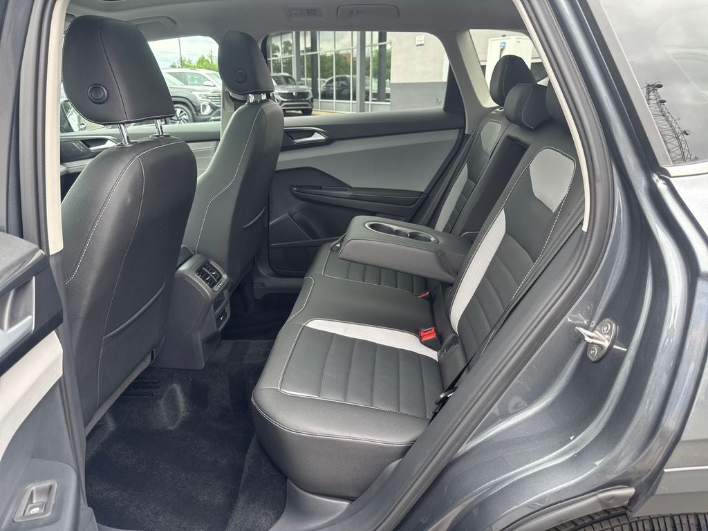 2024 Volkswagen Taos 1.5T SEL