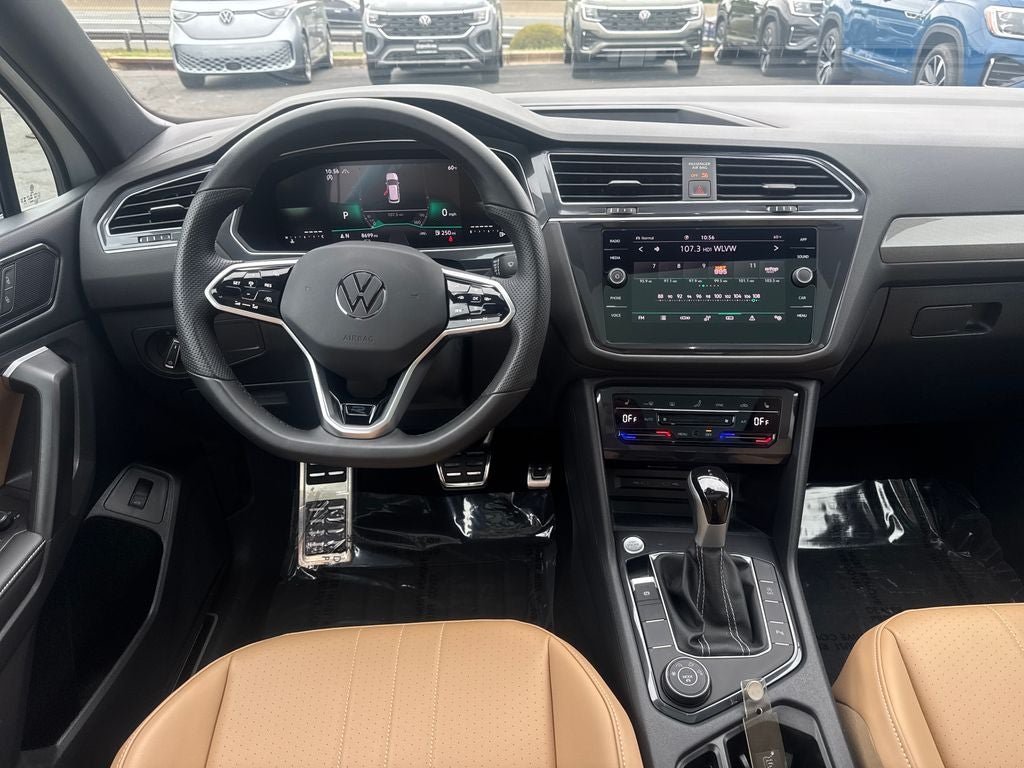 2024 Volkswagen Tiguan 2.0T SE R-Line Black