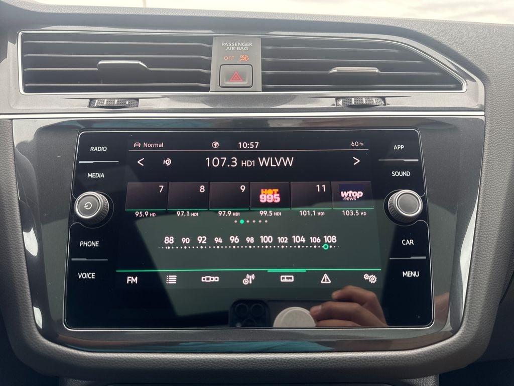 2024 Volkswagen Tiguan 2.0T SE R-Line Black