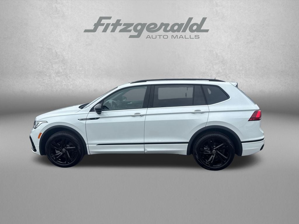 2024 Volkswagen Tiguan 2.0T SE R-Line Black