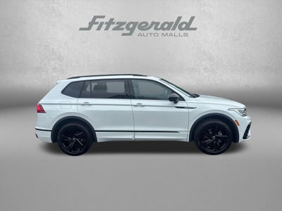2024 Volkswagen Tiguan 2.0T SE R-Line Black