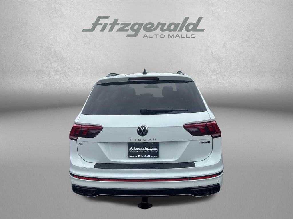 2024 Volkswagen Tiguan 2.0T SE R-Line Black
