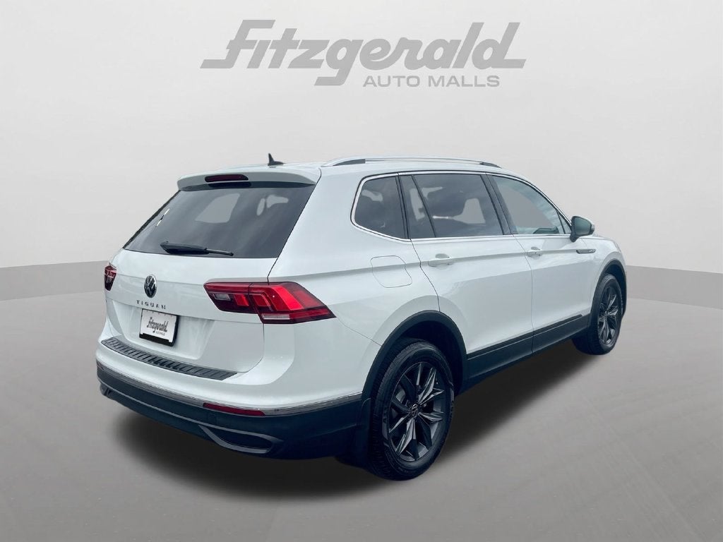 2023 Volkswagen Tiguan 2.0T SE