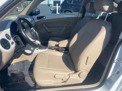 2018 Volkswagen Beetle 2.0T SE