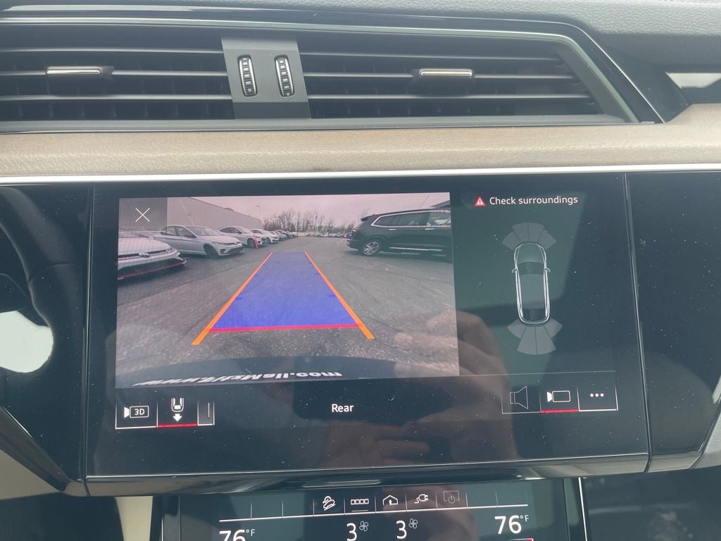 2024 Audi Q8 Sportback e-tron Premium Plus S line quattro