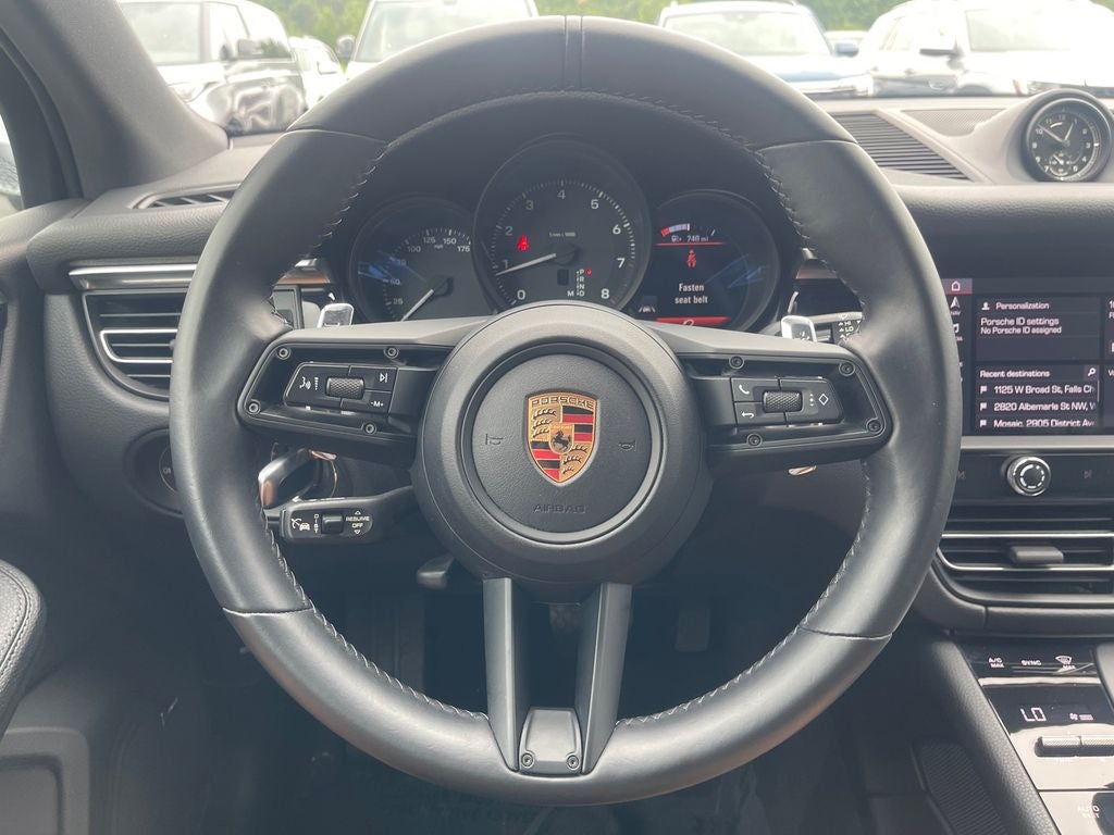 2024 Porsche Macan Base